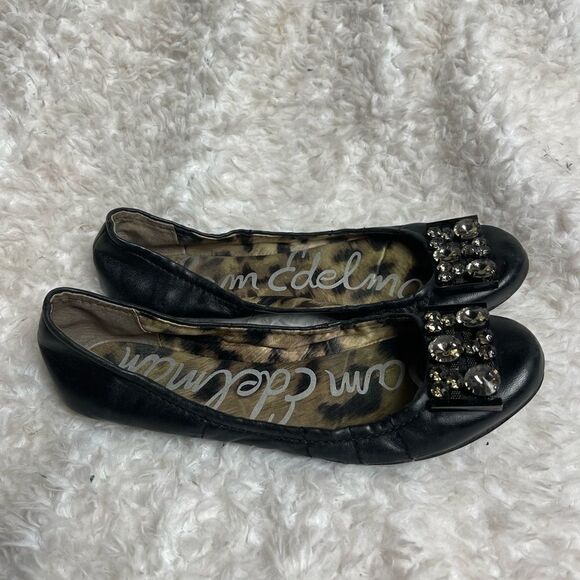 Sam Edelman leather black slip on flats with front jewel brooch accent Size 9 - Picture 3 of 8